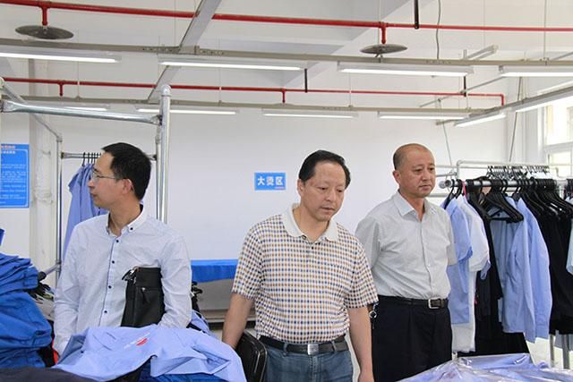 重慶市(shì)保安協會(huì)領導來(lái)我司調研