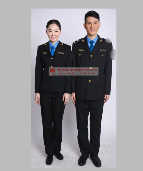 新形象新風(fēng)貌 長(cháng)壽城(chéng)管綜合執法換裝“天空(kōng)藍(lán)”